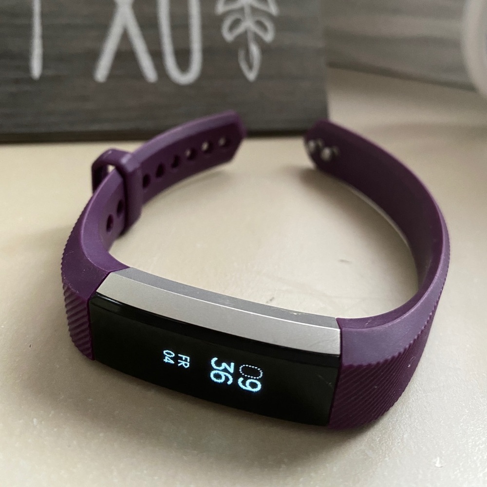 fitbit alta
